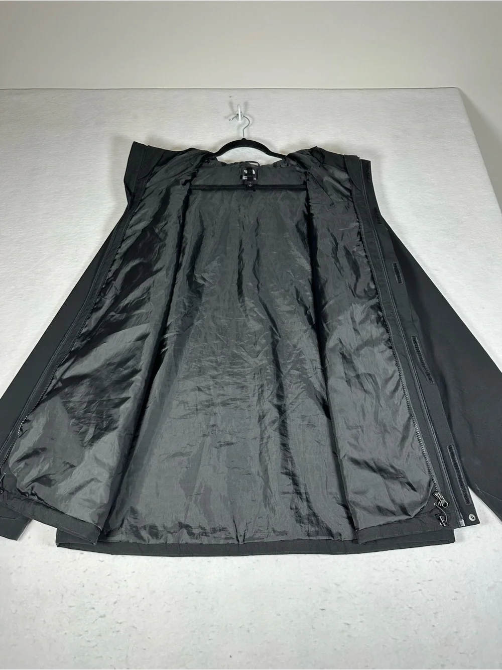 The North Face Men's Black Hooded Rain Jacket